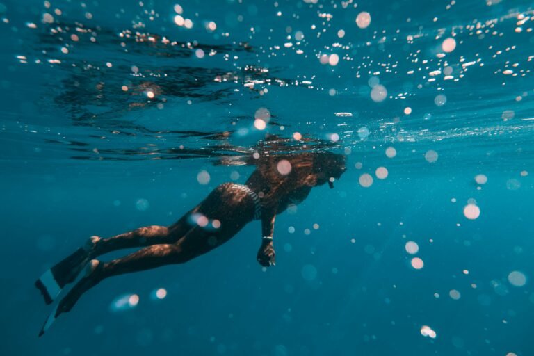 DIVE TO DEEP-KOMODO NATIONAL PARK